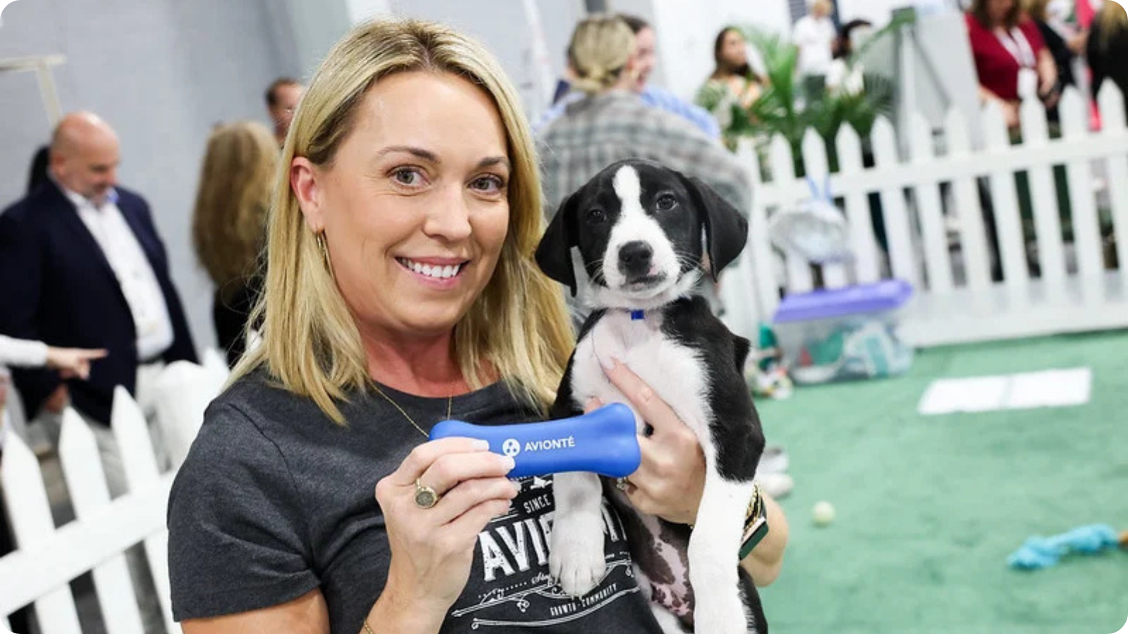 Brenda Long Pawvana 169 rounded (1)